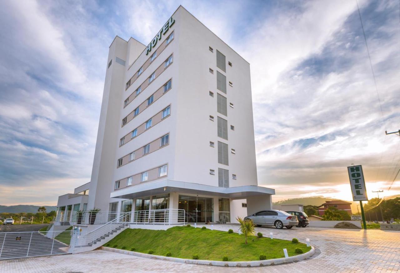 Tri Hotel São João Batista Exterior foto